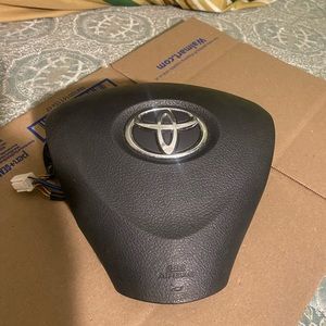 COPY - 2009-2013 Toyota Corolla driver’s side steering wheel airbag